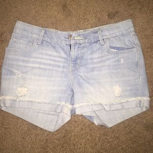 Light Wash Boyfriend Jean Shorts